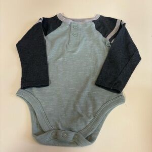 Garanimals Green Longsleeve Bodysuit Size 18 Months